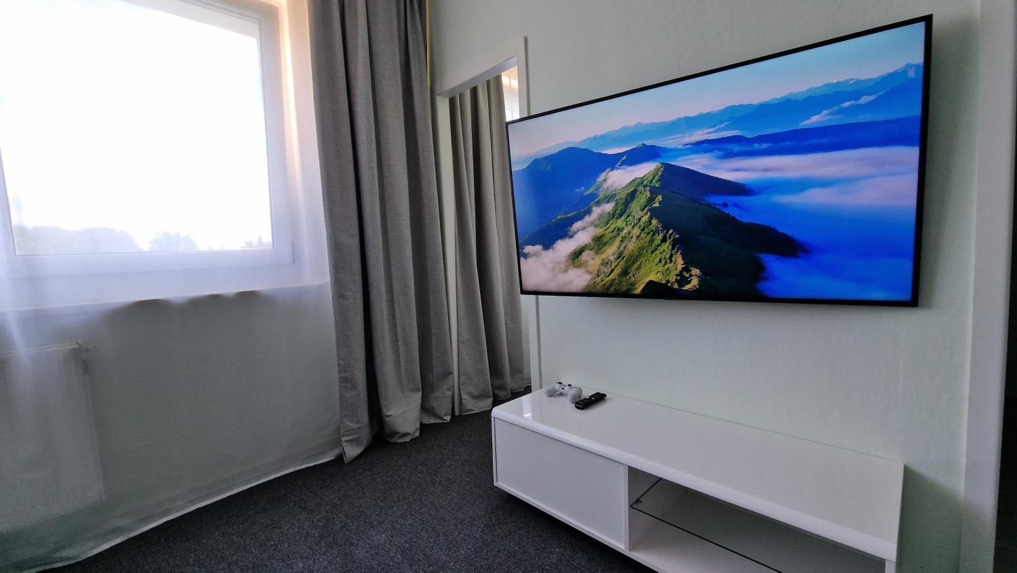 קמניץ Citycenter Apartment - Bigtv-Ps4-Netflix-Parking מראה חיצוני תמונה